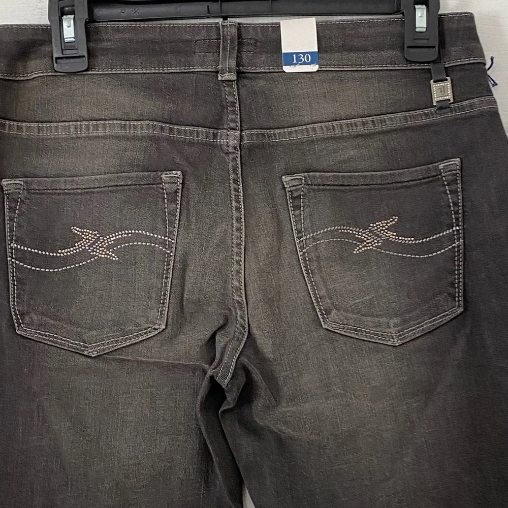 NWT TRUSSARDI JEANS Made in Italy UK 27/29/IT43